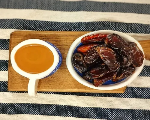 عرضه خرمای کبکاب خشت