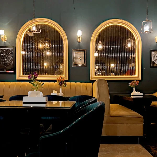 کافه ژیهات سالاریه قم