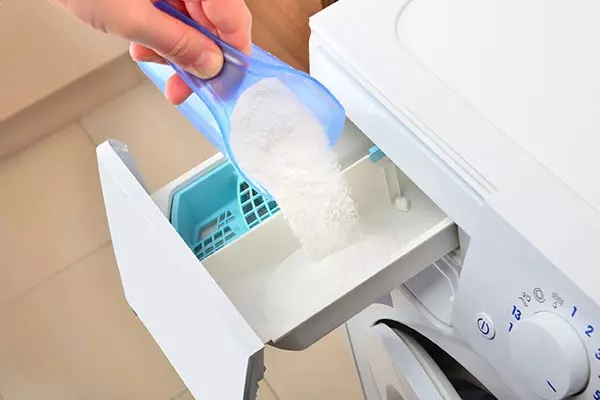 پودر دستی داخل ماشین لباسشویی