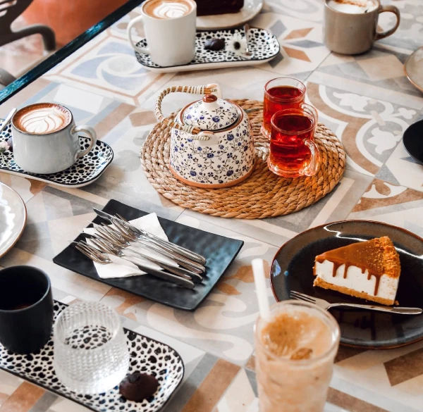 کافه ویکند اهواز