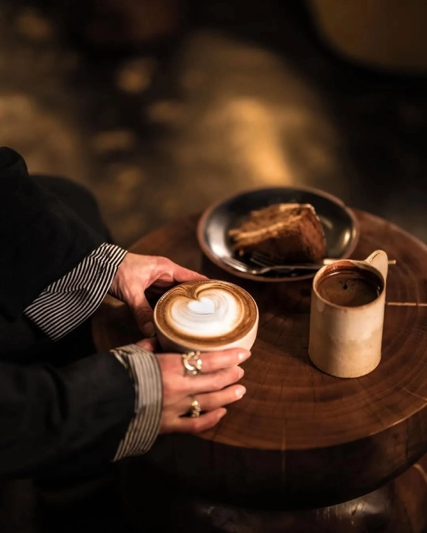 کافه شیلا کاشان